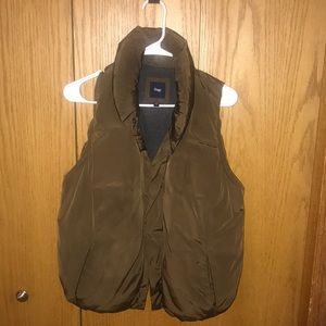 GAP Puffer Vest